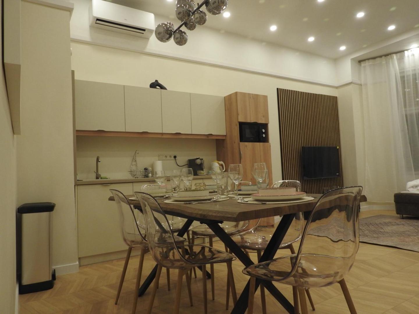 Marton'S Dessewffy Apartments Budapeszt Zewnętrze zdjęcie